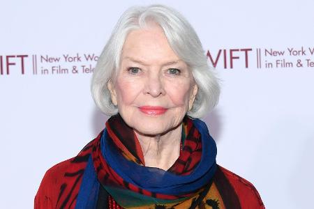 Ellen Burstyn (91)