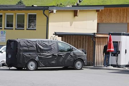 Erlkönig Hyundai Staria EV