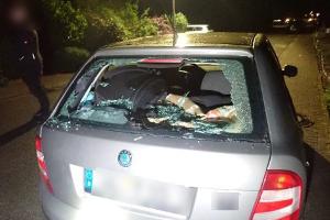 ++ Zeugen gesucht - Sachbeschädigung in Hamersen: 2.000 Euro Schaden an Pkw ++