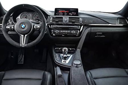 04/2017 BMW M4 CS