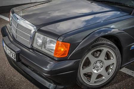 Mercedes 190 E 2.5-16 Evo II, Cro, Motorhaube