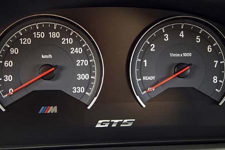 10/2015 BMW M4 GTS 7.10. Sperrfrist
