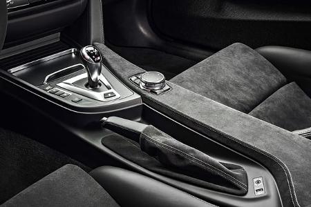10/2015 BMW M4 GTS 7.10. Sperrfrist