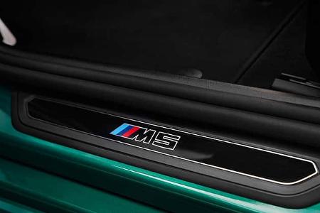 BMW M5 Limousine