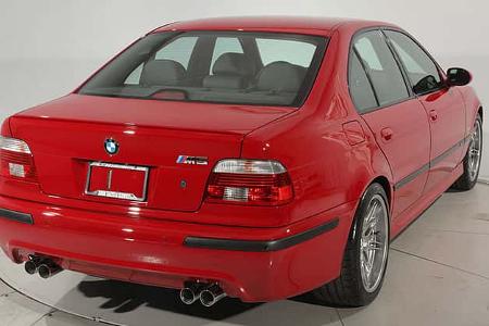 BMW M5 E39 (2003) 746 miles Imola red