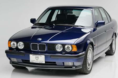 BMW M5 E34 Limousine (1991) Mauritius-Blau Metallic