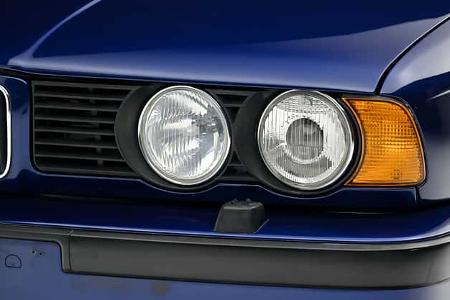 BMW M5 E34 Limousine (1991) Mauritius-Blau Metallic