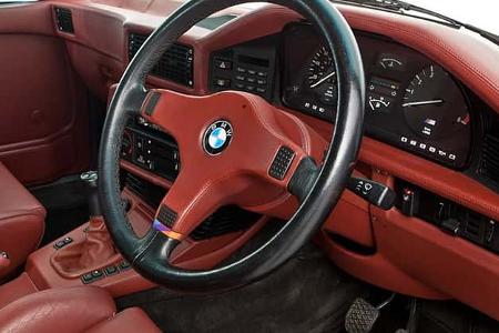 BMW M5 E28