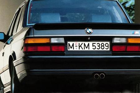 BMW M5 E28