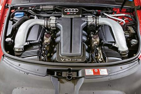 Audi RS 6 Avant, Motor