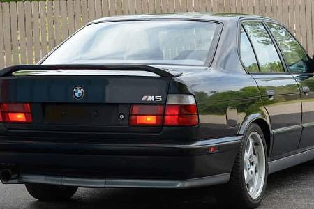 BMW M5 E34 V12