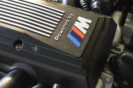 BMW M5 E34 V12