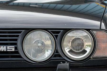 BMW M5 E34 V12