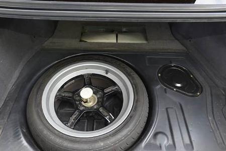 BMW M5 E34 V12