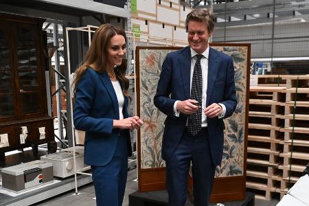 Prinzessin Kate: Erster öffentlicher Auftritt nach Ferien der Kids Prinzessin Kate: Erster öffentlicher Auftritt nach Ferien der Kids