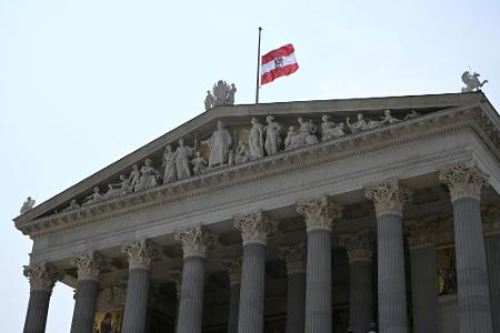 Österreich verhängt dreitägige Staatstrauer.