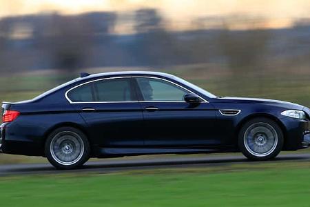 BMW F10, Seitenansicht