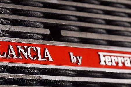 Lancia Thema 8.32 Logo