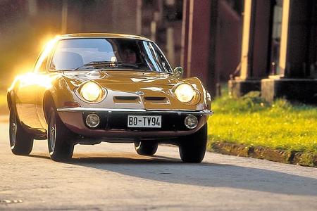 Opel GT 1900