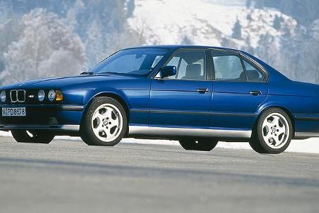 BMW M5 (E34) 