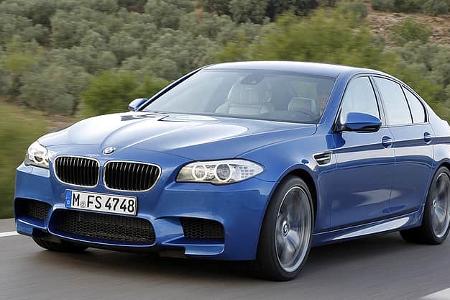 06/11 BMW M5 Limousine