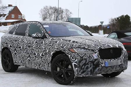 Jaguar F-Pace SVR Erlkönig