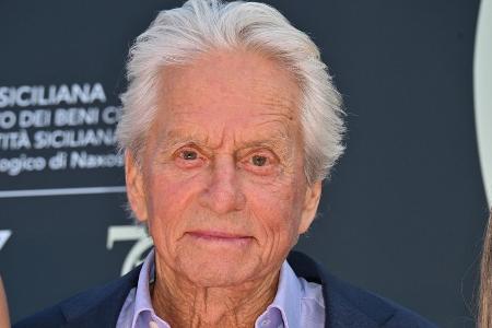 "Schäme mich": Michael Douglas entschuldigt sich für die USA
