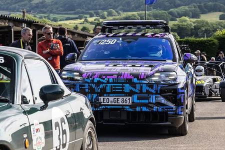 Porsche Cayenne EV Prototyp Hillclimb