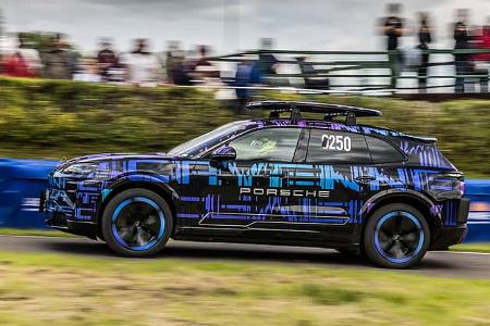 Porsche Cayenne EV Prototyp Hillclimb