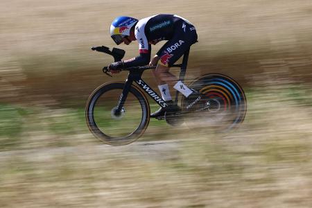  Florian Lipowitz aus Deutschland vom Team Red Bull-Bora-hansgrohe ist bei der Dauphiné jetzt auf Platz zwei der Gesamtwertung. 