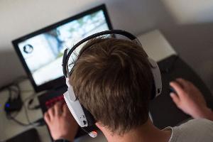 Wie sich Jugendliche durch Computerspiele radikalisieren