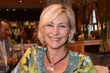 Claudia Jung