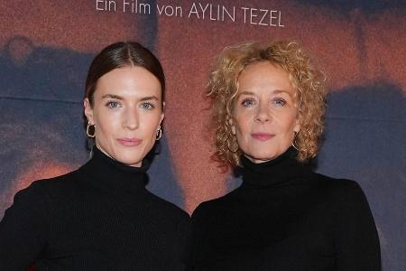 Überraschung: TV-Star Katja Riemann wird zum ersten Mal Oma Überraschung: TV-Star Katja Riemann wird zum ersten Mal Oma