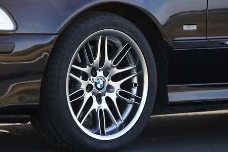 BMW M5 E39