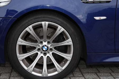 BMW M5 E60