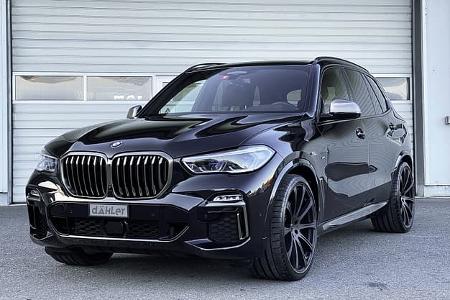 BMW X5 M50i