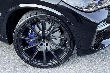 BMW X5 M50i