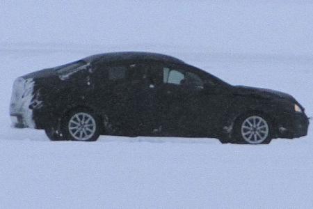 Erlkönig Peugeot 508