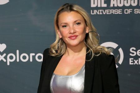 Evelyn Burdecki sagt nach Unfall kurzfristig Evelyn Burdecki sagt nach Unfall kurzfristig