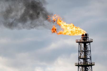 Öl und Gas deutlich teurer nach Angriff auf Iran