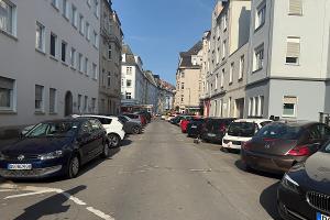 Kohlenmonoxid Austritt im Kreuzviertel - Falschparker behindern Feuerwehreinsatz