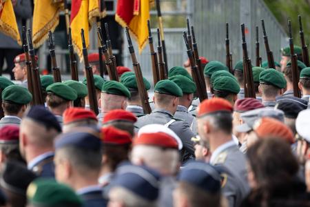 SPD zurückhaltend bei Rückkehr zur Wehrpflicht