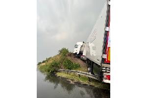 Melle: LKW-Unfall an der Anschlussstelle Melle-West (Foto)