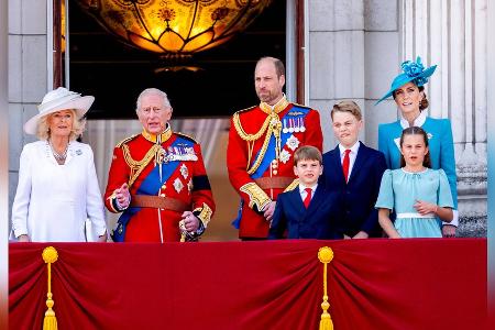 Prinz William: Neue niedliche Bilder zum britischen Vatertag Prinz William: Neue niedliche Bilder zum britischen Vatertag
