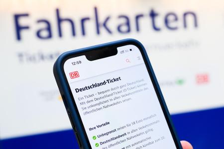 Der Preis des Deutschlandtickets stieg 2025 kräftig. 