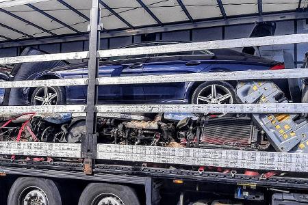 Mercedes auf Auflieger Mercedes auf Auflieger