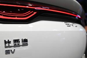 Analyse zur E-Auto-Wende: Chinesen ziehen vorbei
