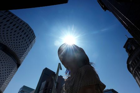 … und Sonne satt liebt, wird dieses Jahr noch auf seine Kosten kommen. Nur freuen kann man sich darüber eigentlich nicht wirklich. Denn: Der Sommer 2025 …