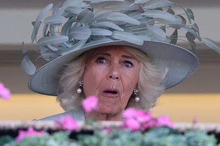 Royal Ascot eröffnet: Auch Königin Camilla fiebert mit Royal Ascot eröffnet: Auch Königin Camilla fiebert mit