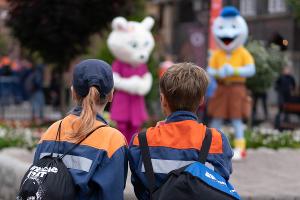 Rund 3.000 Jugendfeuerwehrmitglieder im Freizeitpark erwartet: Presseeinladung zum HANSA-PARK-Aktionstag 2025